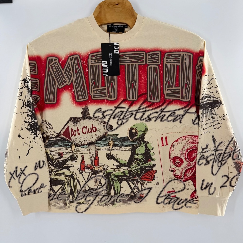 Mixed Emotion Alien Art Club Graphic Long Sleeve Tee Cream Mens Large New